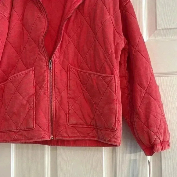 NWT Pink Zip Front Hoodie - Picture 2 of 4